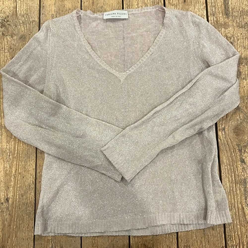 Beautiful Fabiana Filippi sweater made in Italy. Great condition